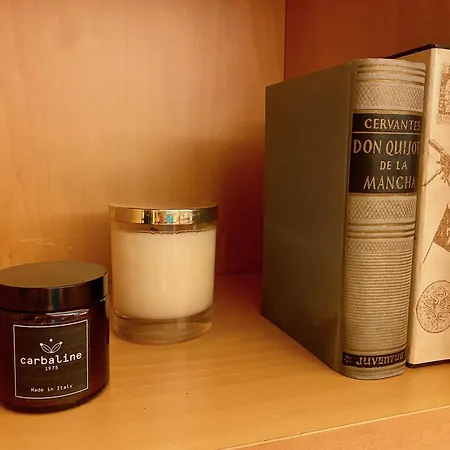 The L I B R A R Y * 贝尔加莫