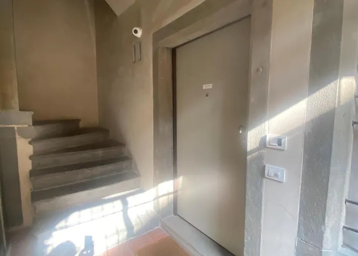 Appartamento The L I B R A R Y *