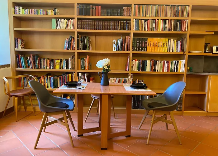 The L I B R A R Y Bergamo