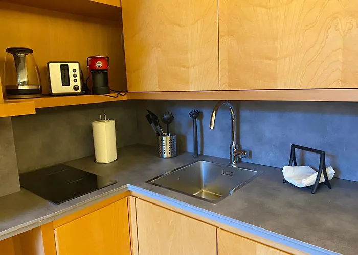 Appartamento The L I B R A R Y *